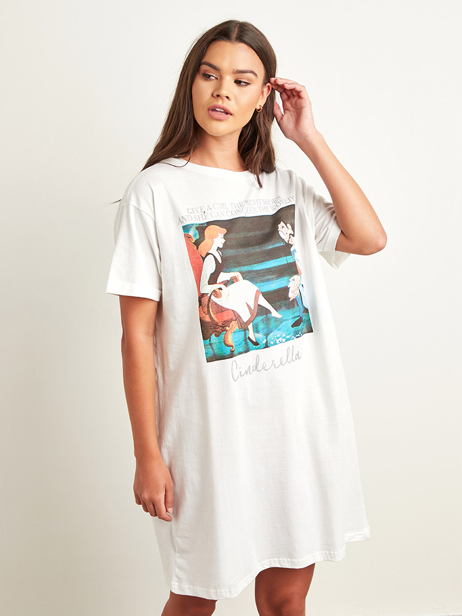 cinderella t shirt dress Cinderelly cinderelly  Loving this t-shirt dress from @cakeworthy   The cutest koozie from @felt.cute.creations  #cinderella #cakeworthy  #cakeworthystyle #disney #princess