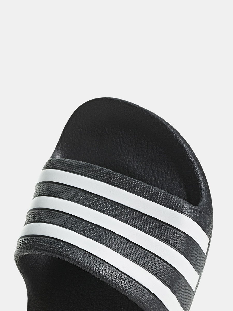 Adilette Aqua Slides