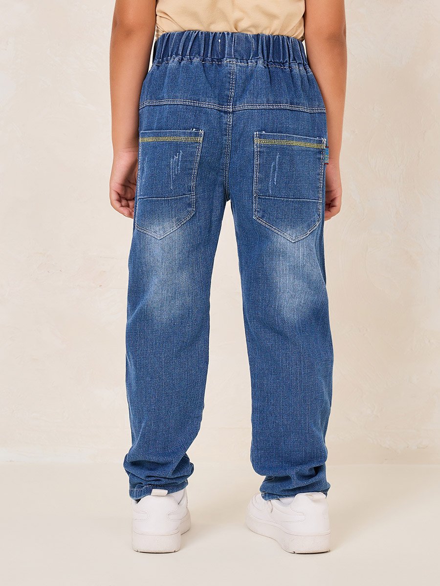 Regular Side Seam Pocket Detail Jeans