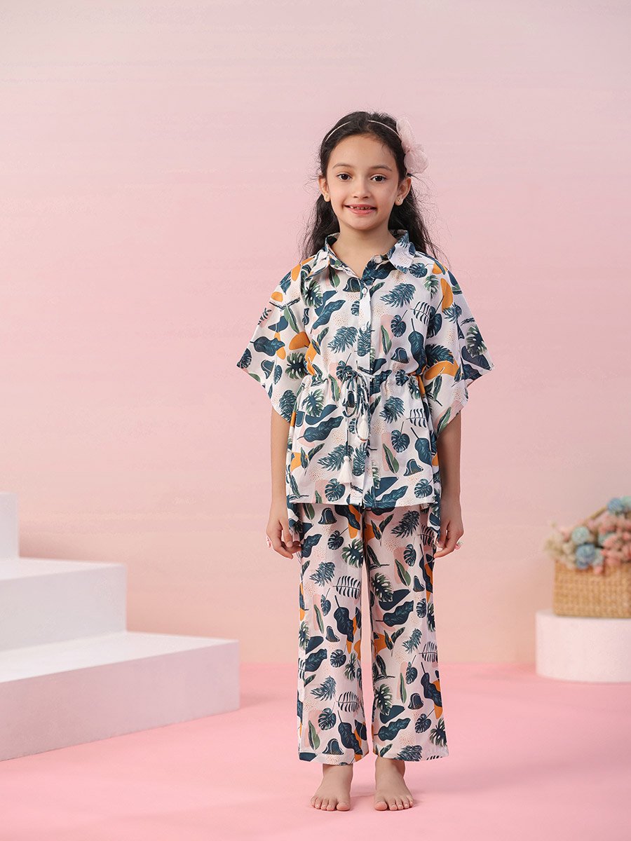 Leaf Print Collared Kaftan and Pyjama Set