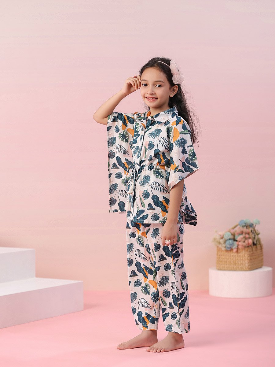 Leaf Print Collared Kaftan and Pyjama Set