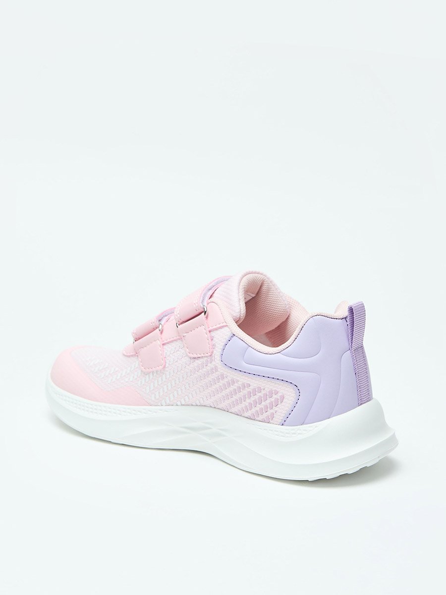 Colourblock Sports Shoes with Hook and Loop Closure
