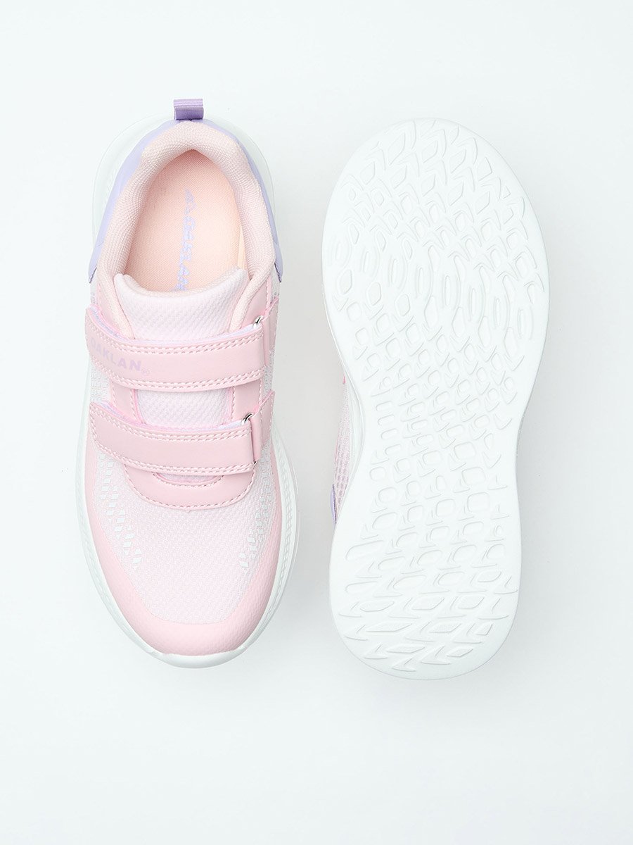 Colourblock Sports Shoes with Hook and Loop Closure