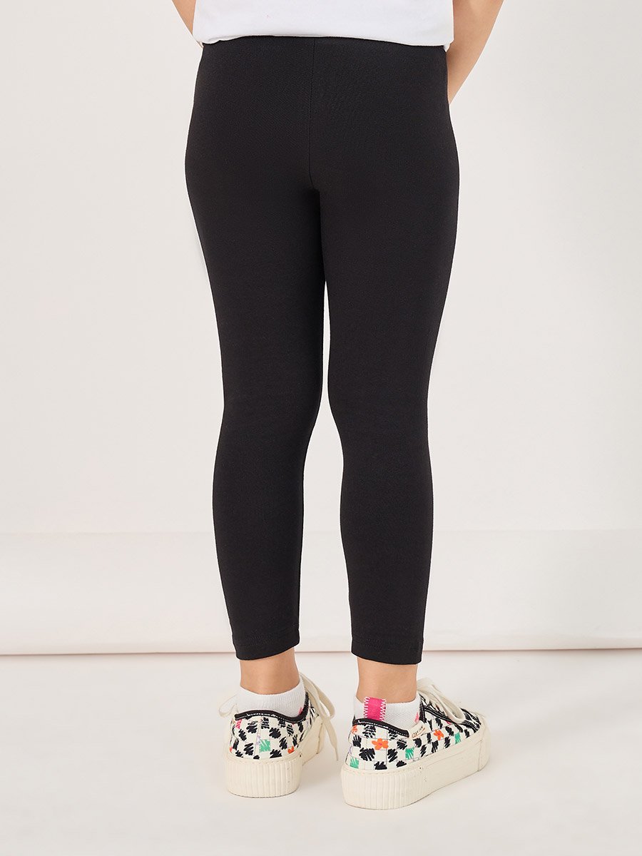 Solid Cotton Leggings with Patch Detail