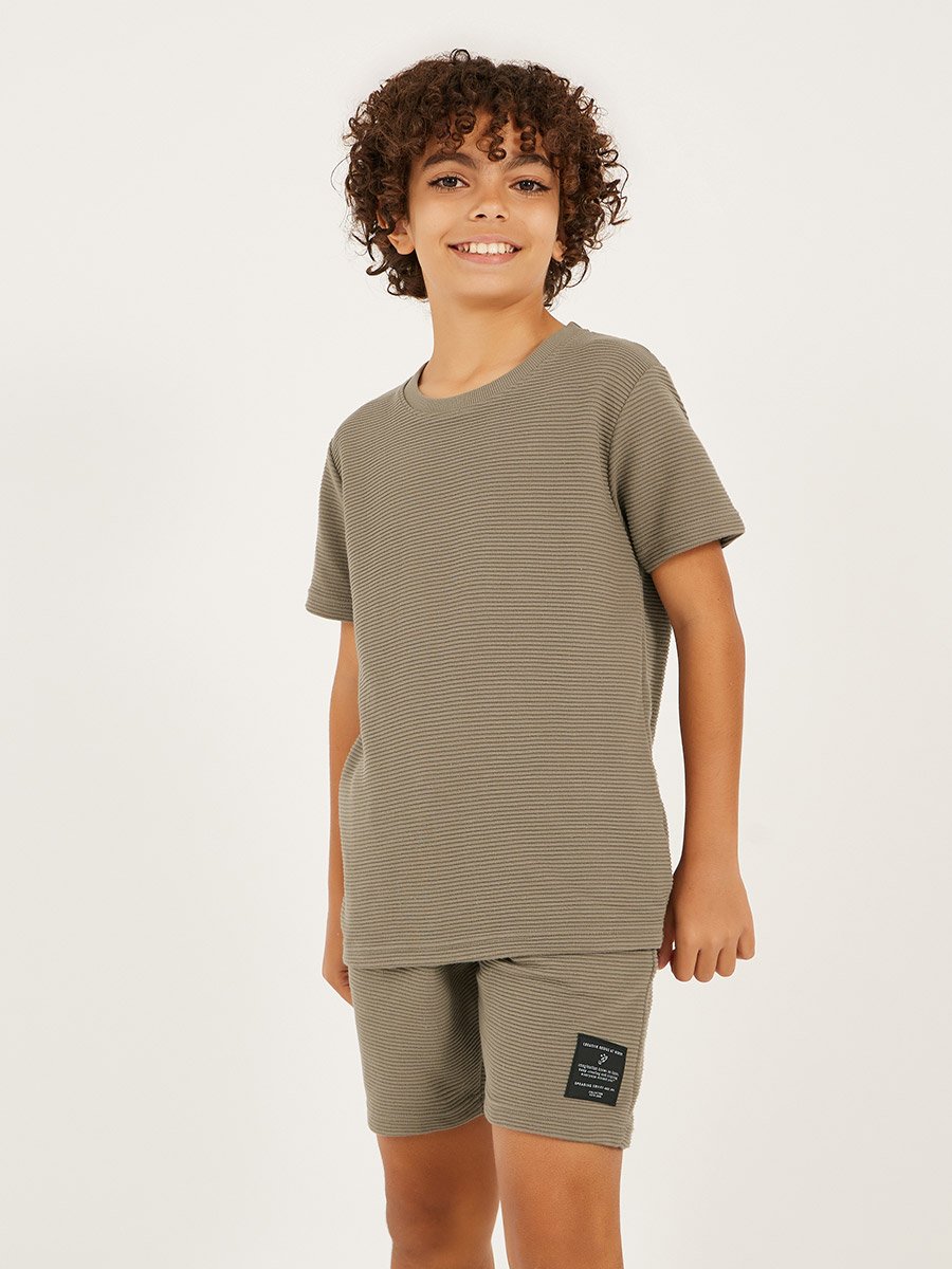 Textured T-Shirt Detail and Shorts with Badge Set