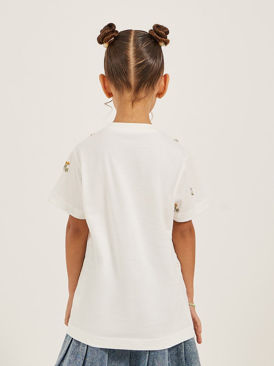 Embroidered Round Neck Lingline T-Shirt 