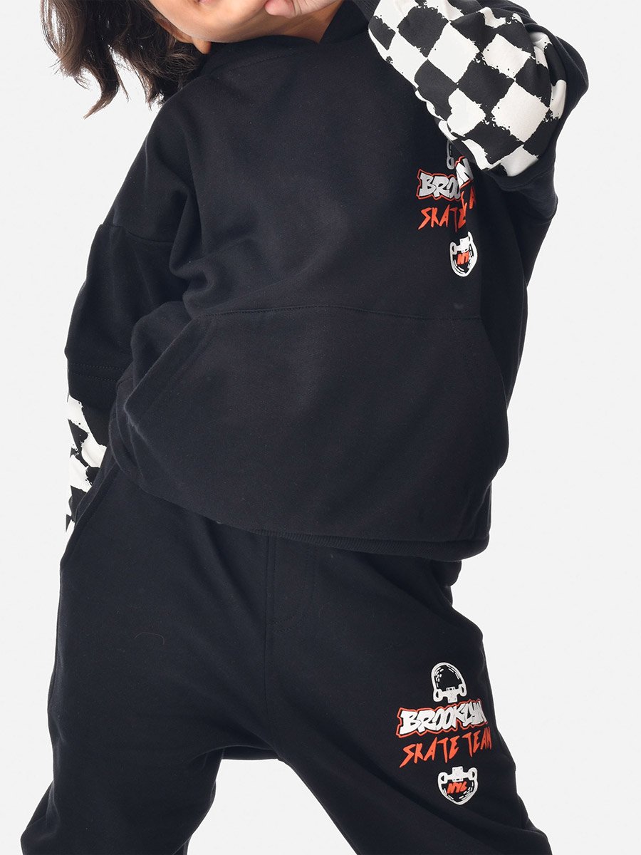 Graphic Print Regular Fit Hoodie and Joggers Set