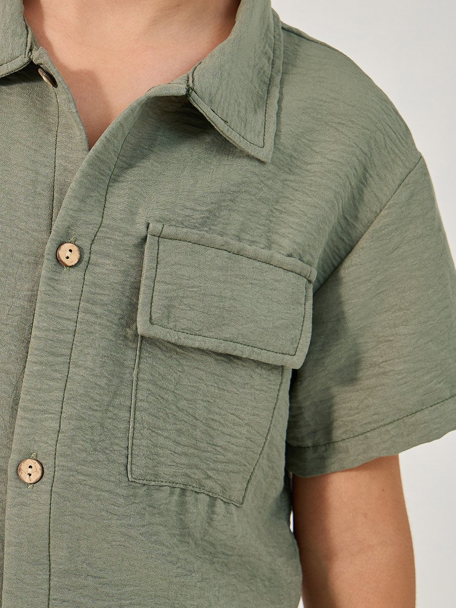 Solid Crinkled Shirt and Cargo Shorts Set