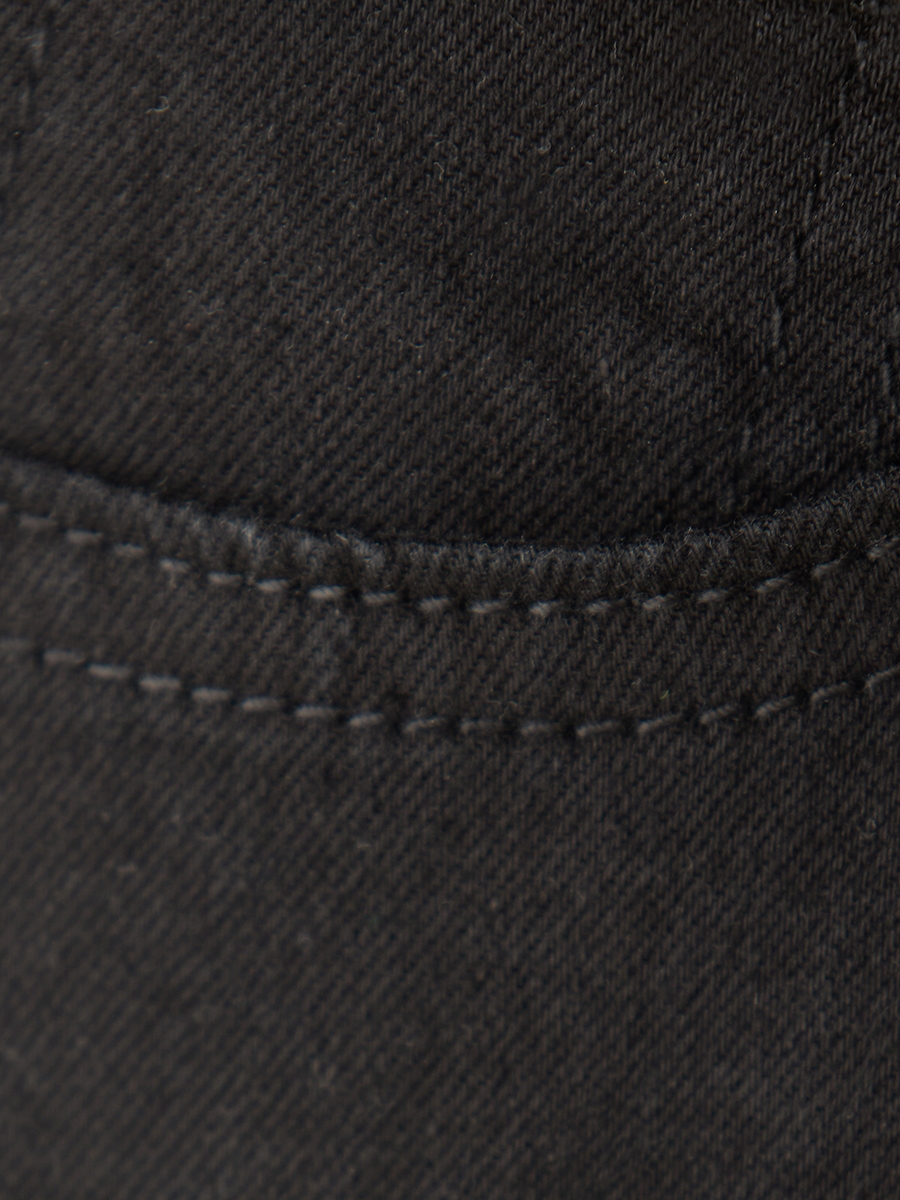 Plain Mid-Rise Skinny Jeans with Pockets