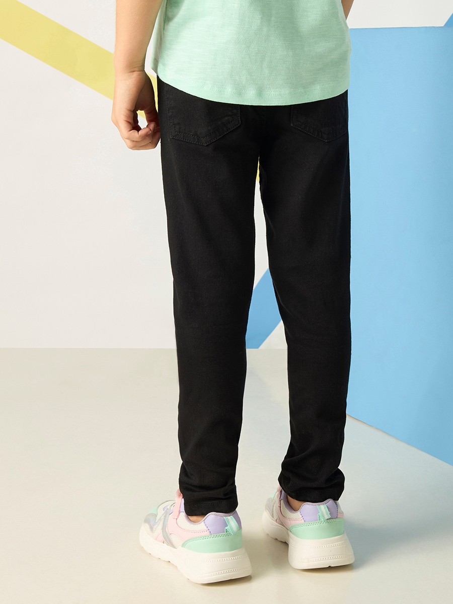 Plain Jeans