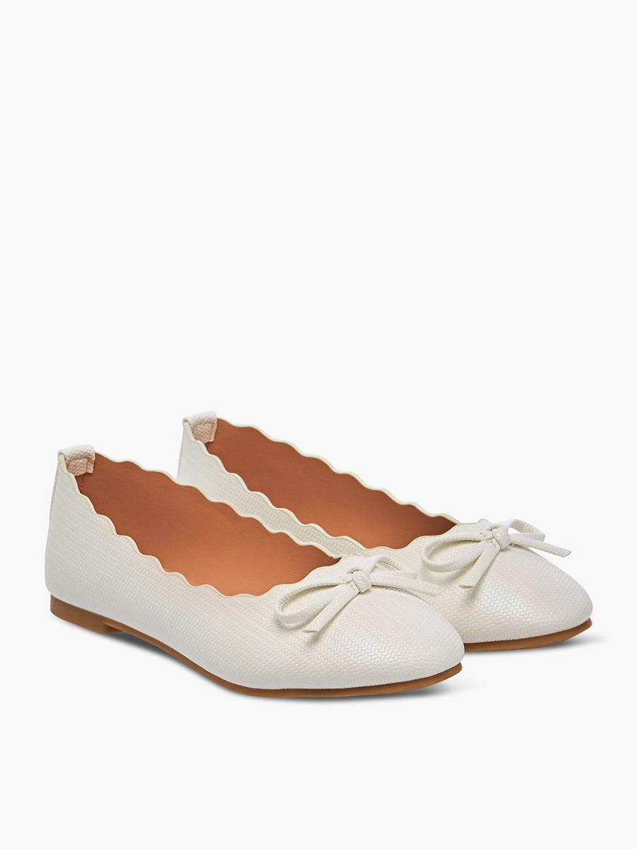 Bow Embellished Slip-On Ballerina Shoes