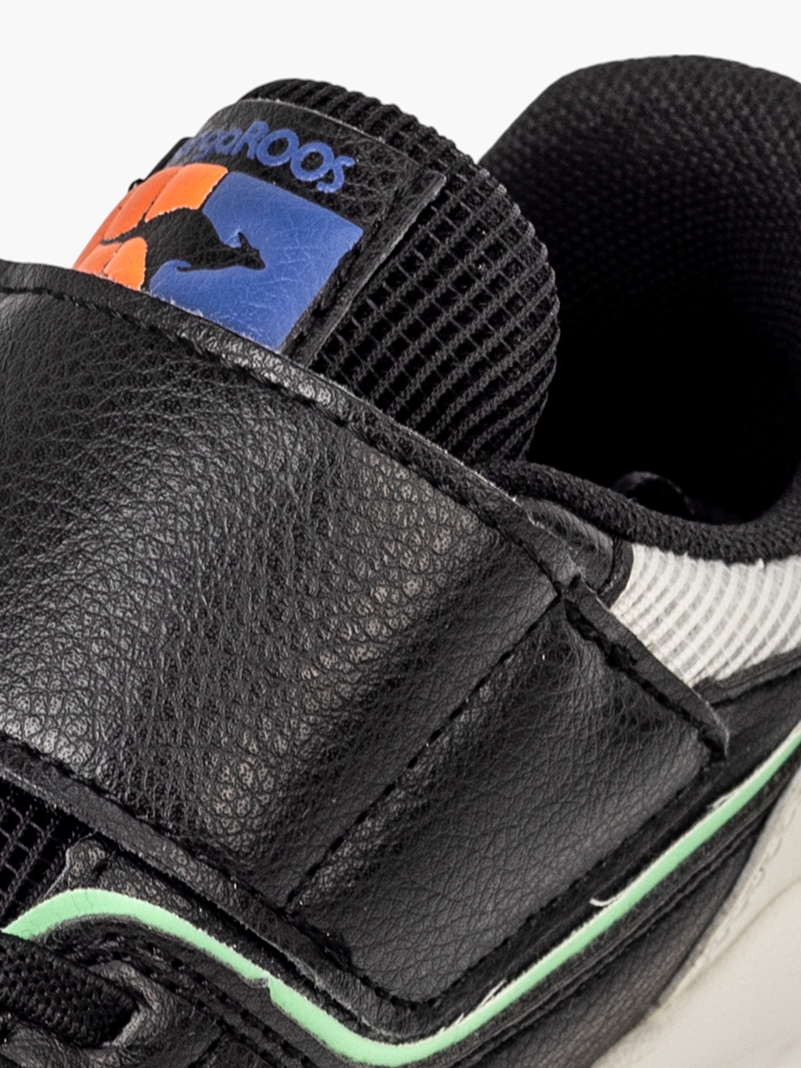 Colourblock Sports Shoes with Hook and Loop Closure
