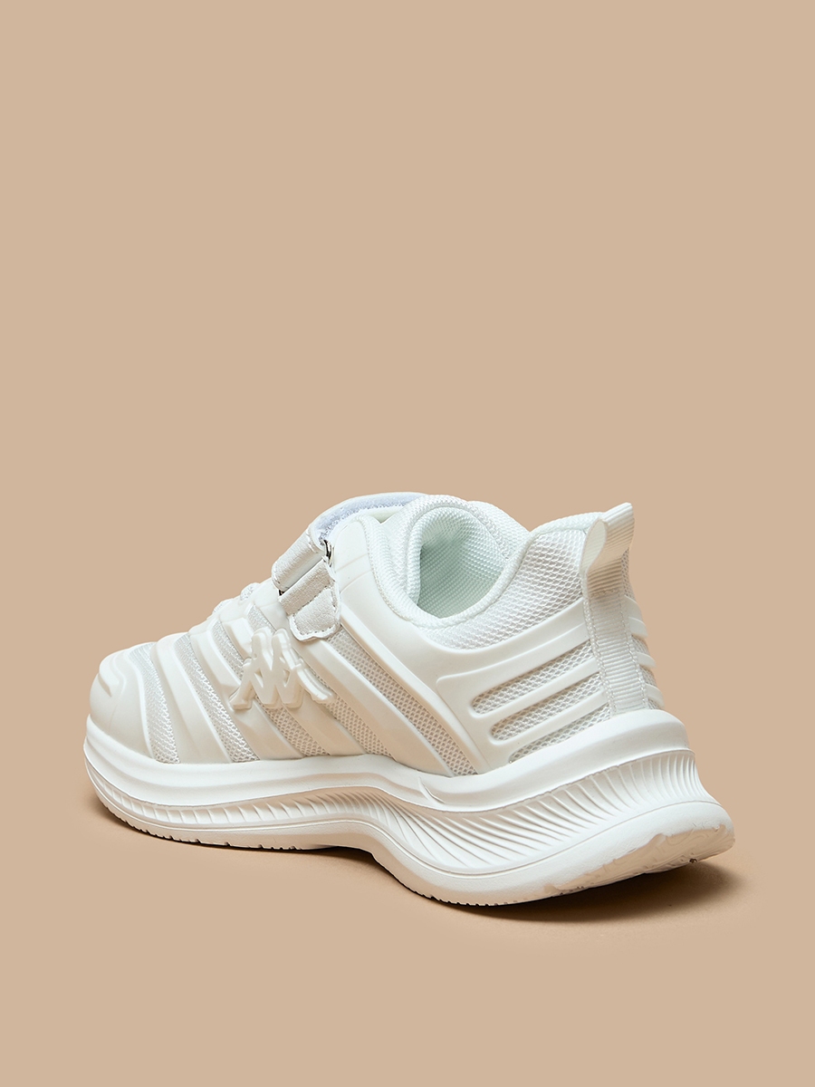 Textured Sports Shoes with Hook and Loop Closure