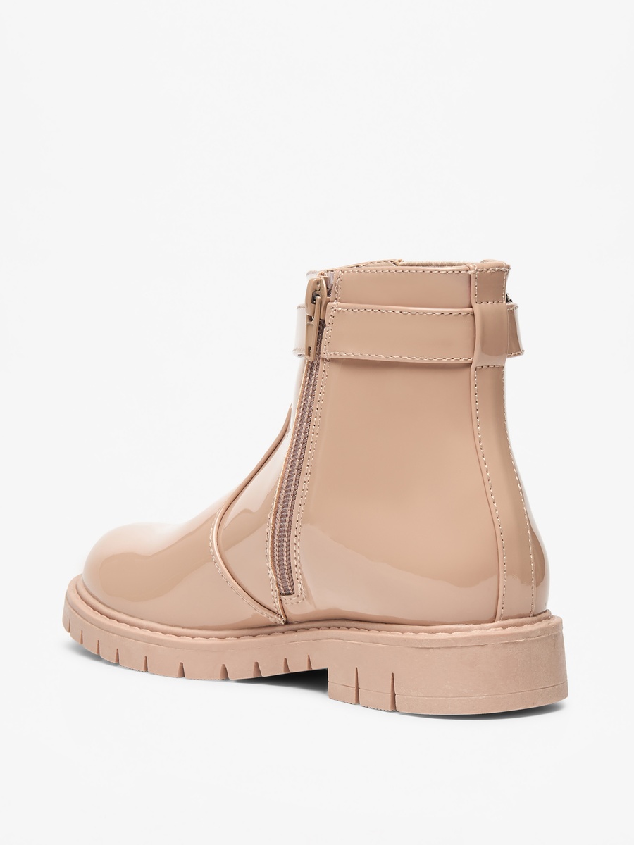 Heart Accent High Cut Boots with Zip Closure