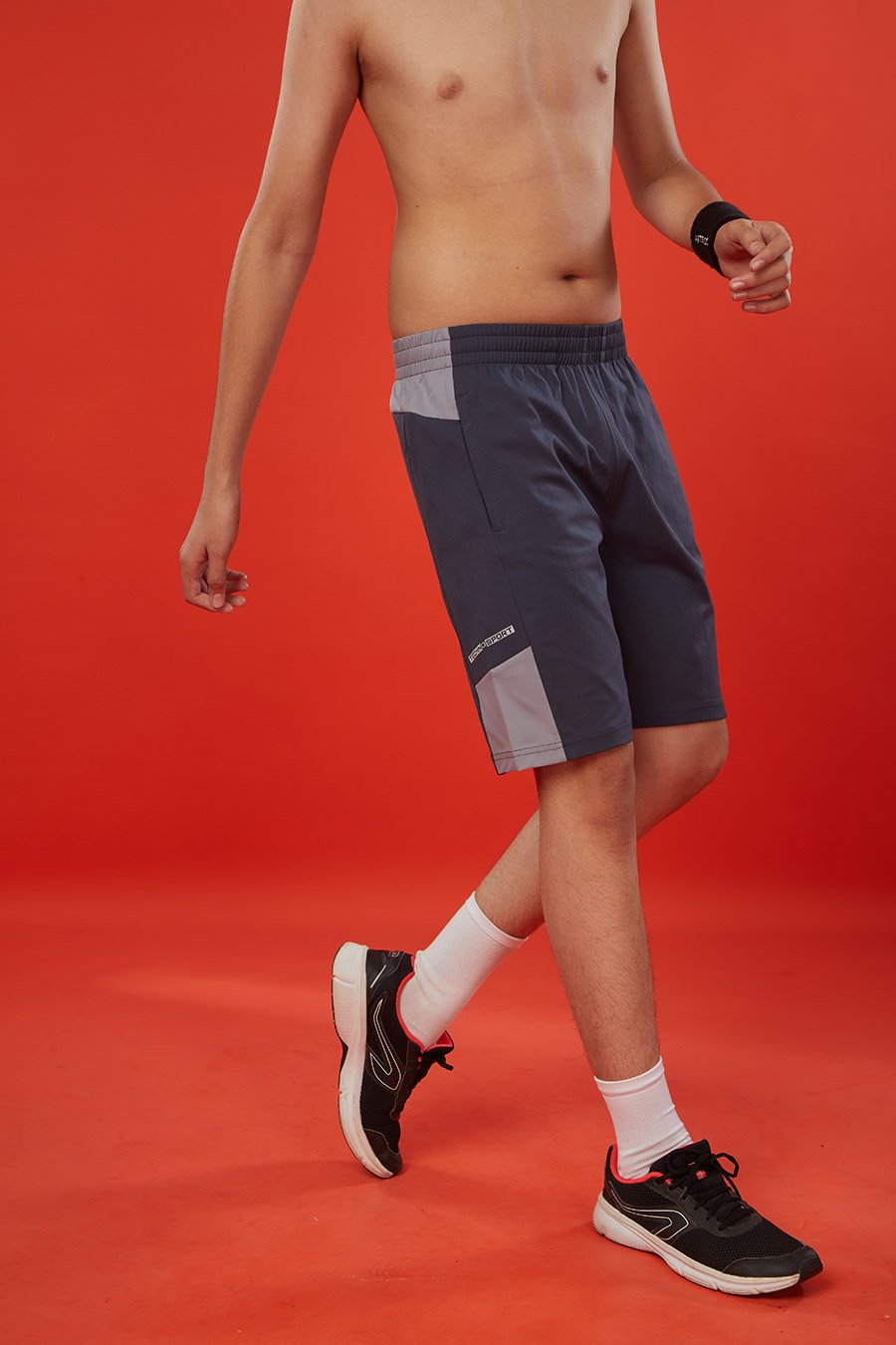 Solid 2-Way Stretch Shorts