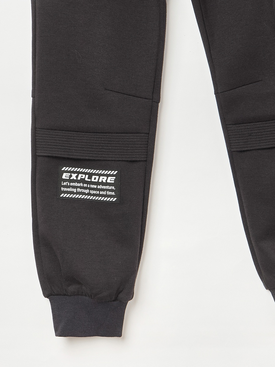 Applique Detail Joggers with Drawstring Closure and Pockets