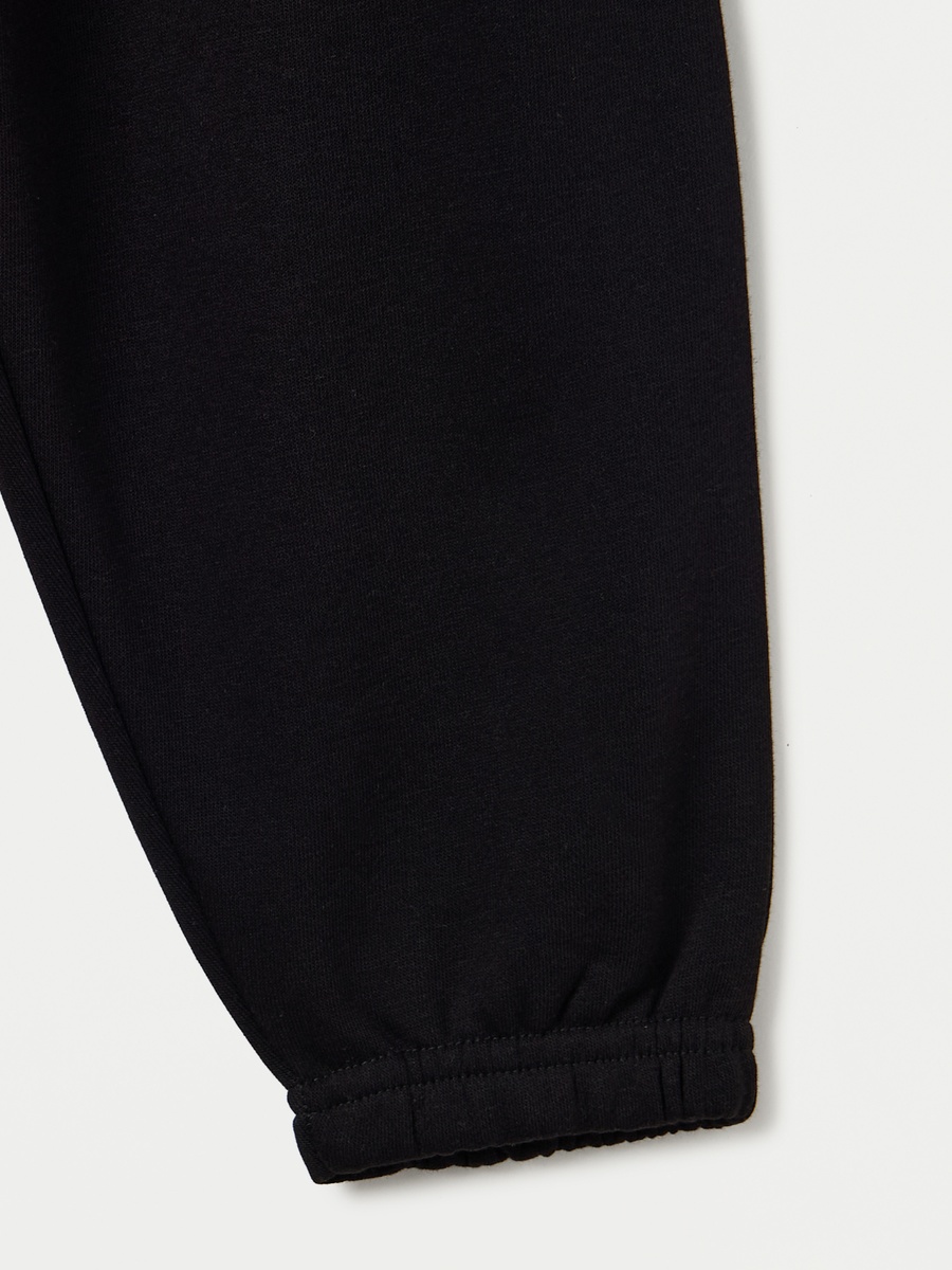 Solid Joggers with Drawstring Closure and Pockets