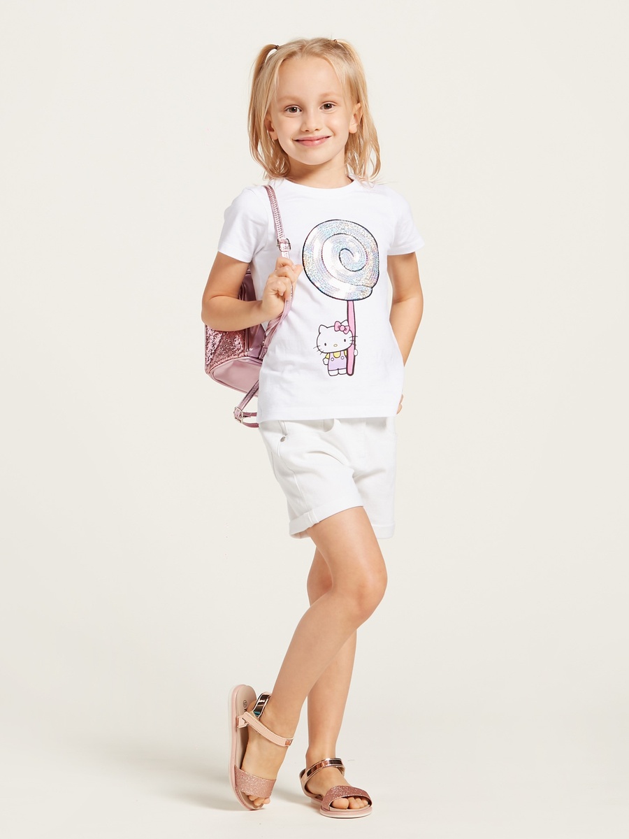 Solid Shorts with Pockets and Button Closure