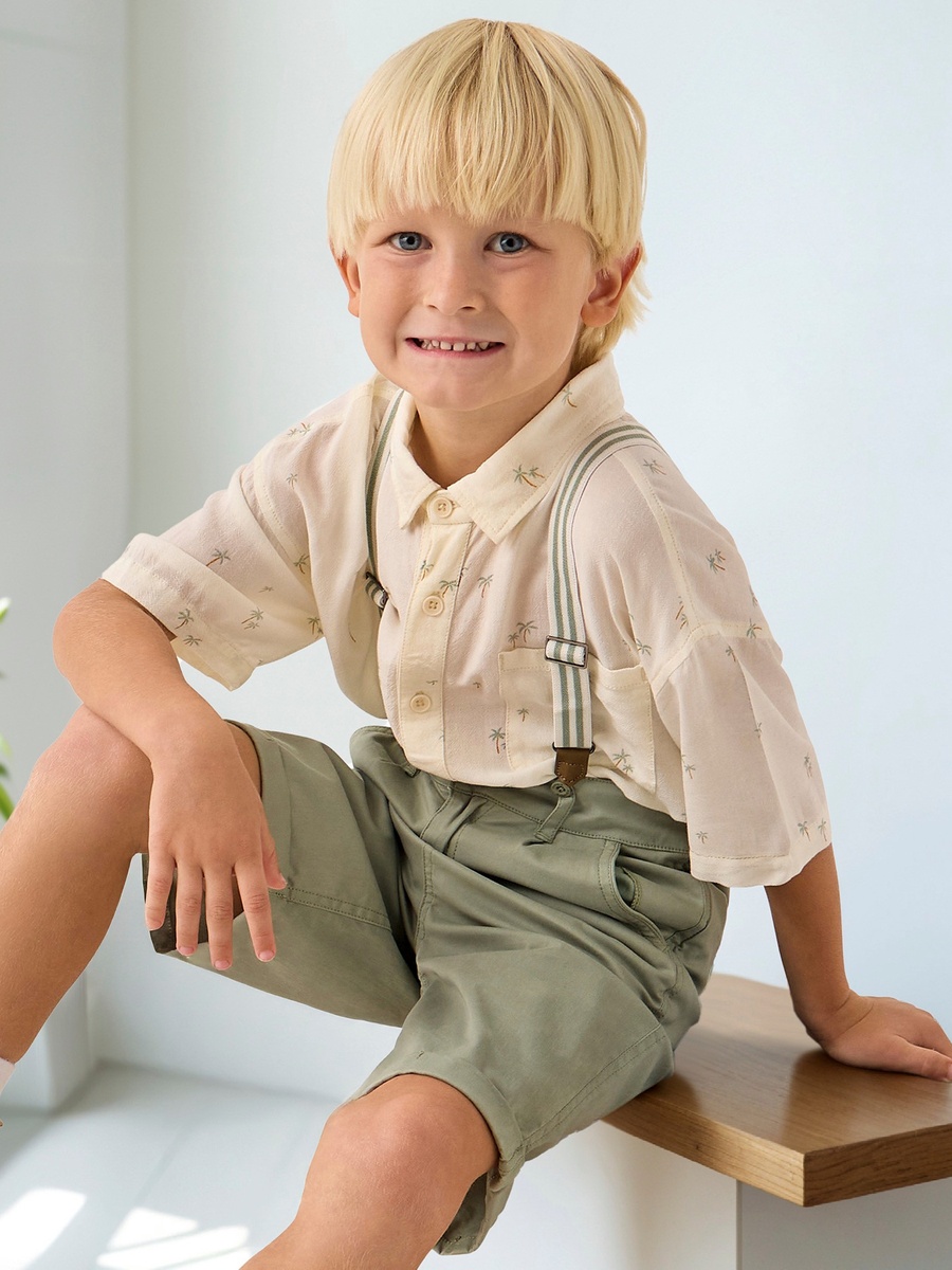 Solid Shorts with Pockets and Button Closure