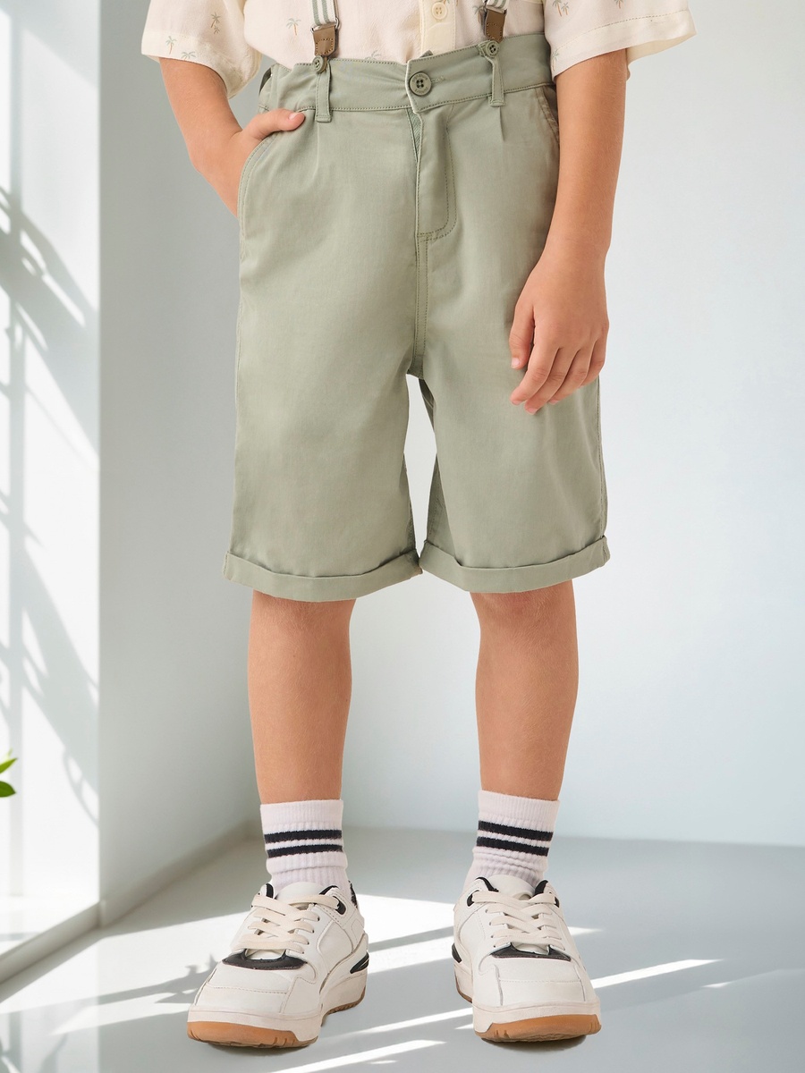 Solid Shorts with Pockets and Button Closure