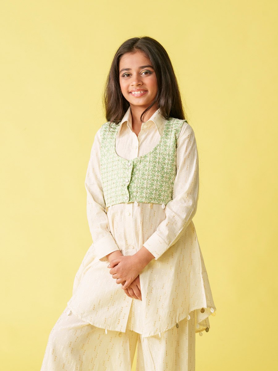 Embellished Collared Kurta Jacket and Pants Sets