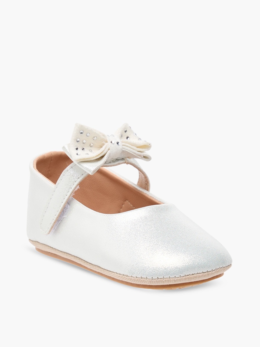 Bow Accent Booties with Hook and Loop Closure