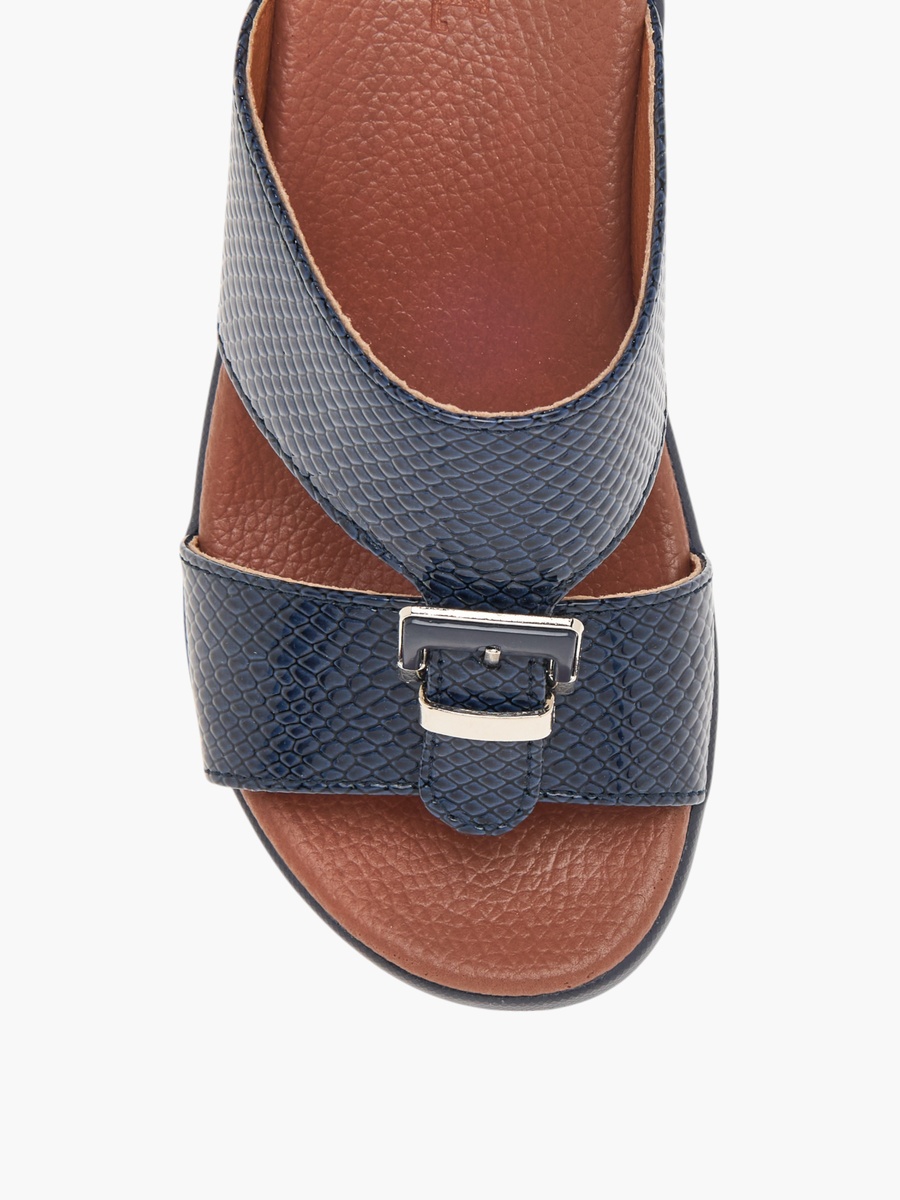Animal Textured Slip-On Arabic Sandals with Buckle Accent