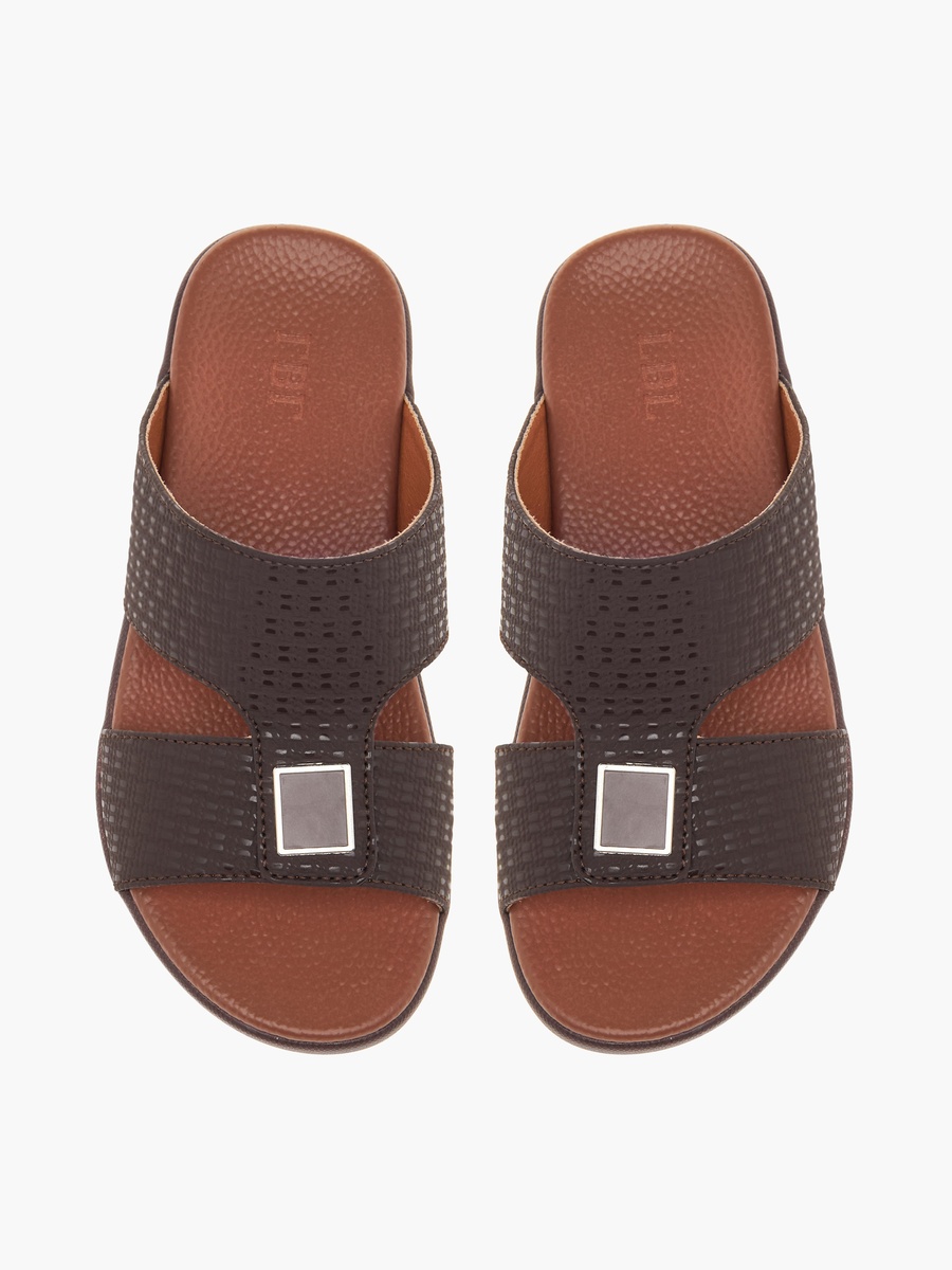 Textured Slip-On Arabic Sandals