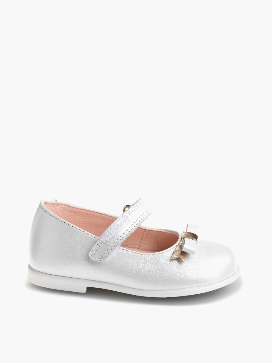 Bow Accent Mary Jane Shoes with Hook and Loop Closure