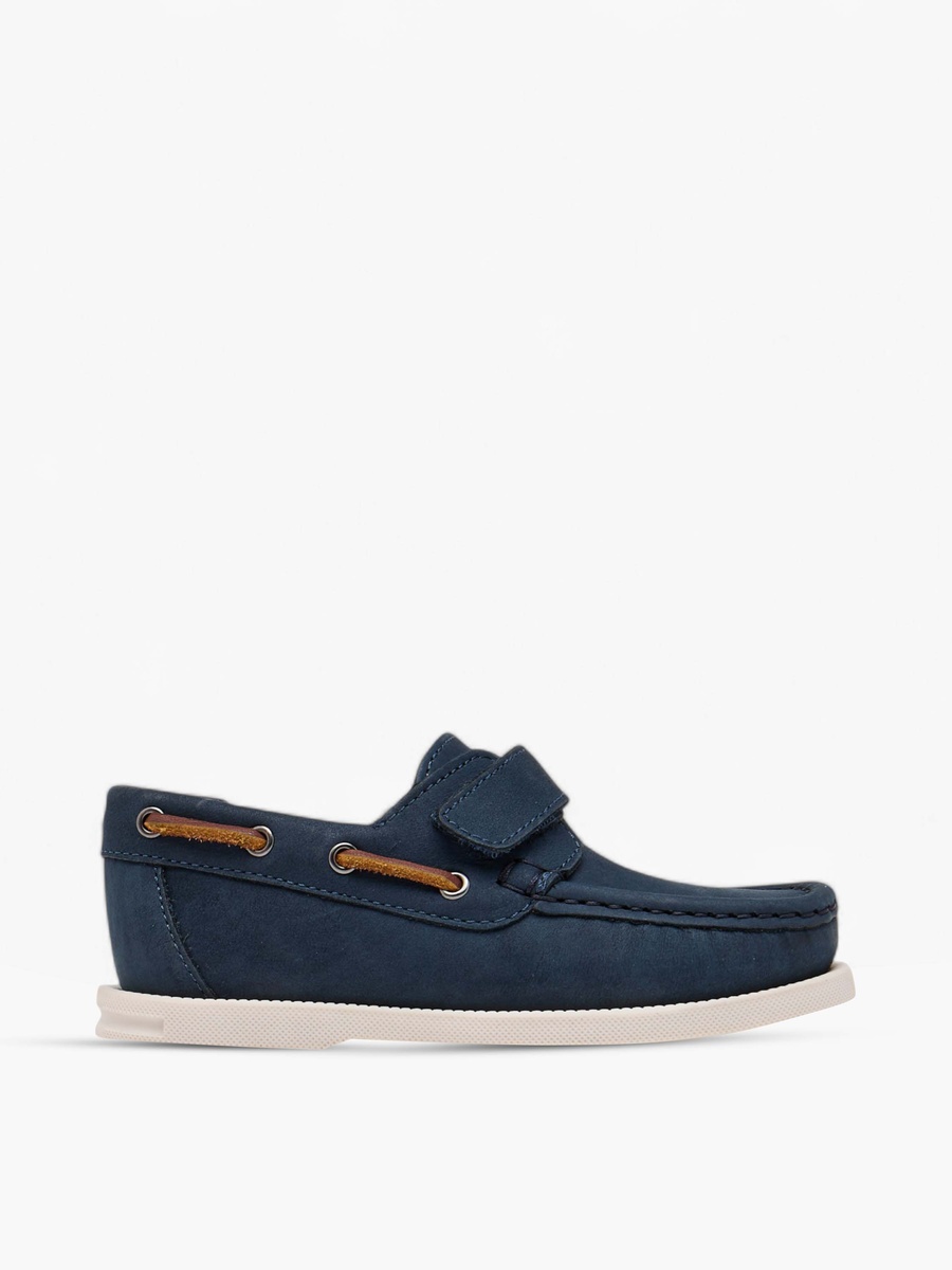 Solid Slip-On Mocassins
