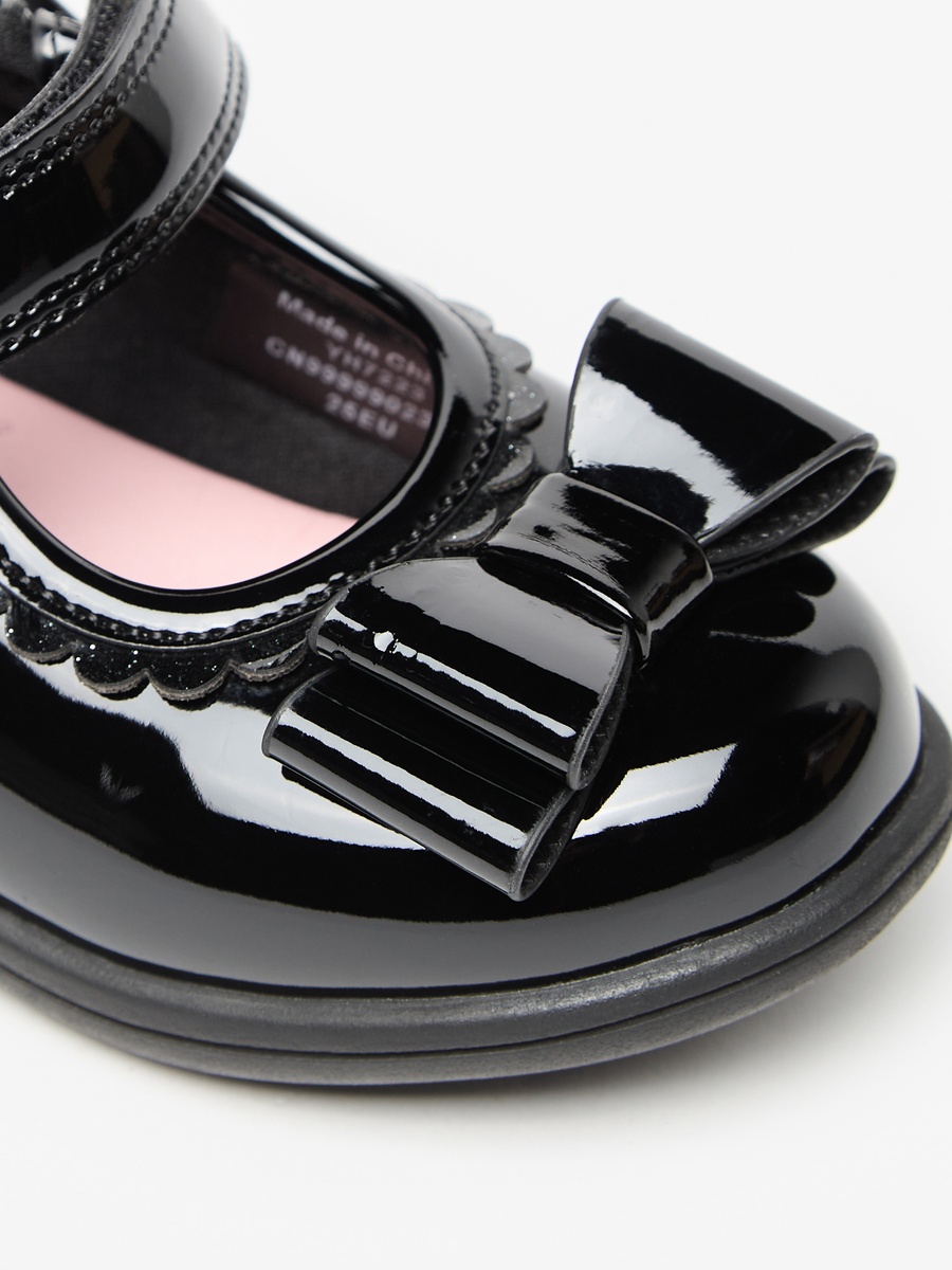 Bow Accent Mary Jane Shoes with Hook and Loop Closure
