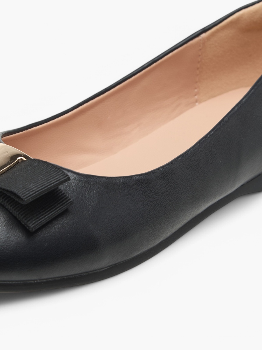 Bow Accent Slip-On Ballerina Shoes