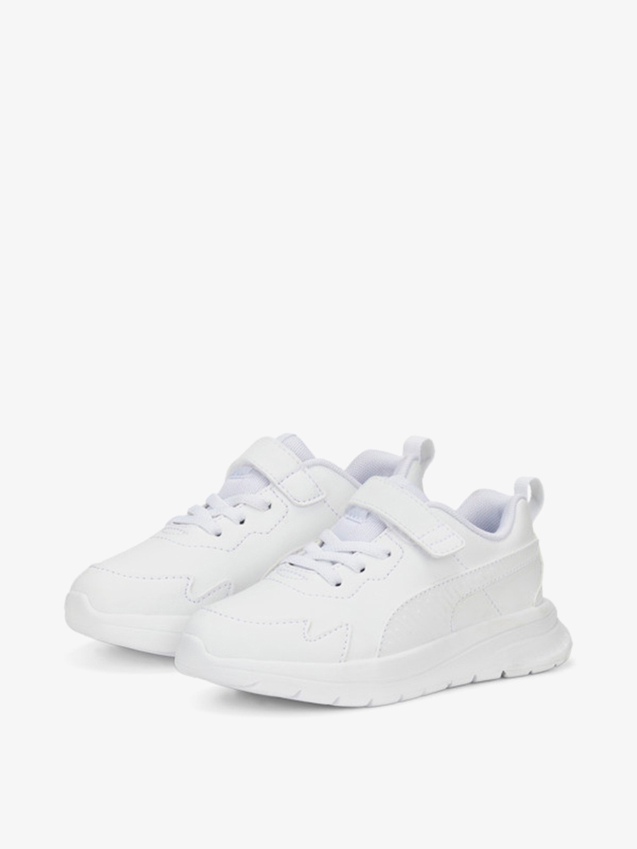 Trainers with Hook and Loop Closure