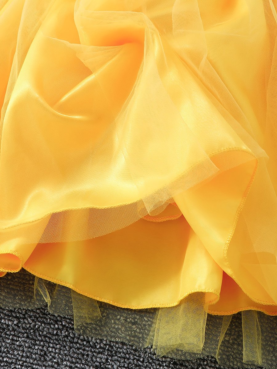 Snow White Short Sleeve Knee Length Dress
