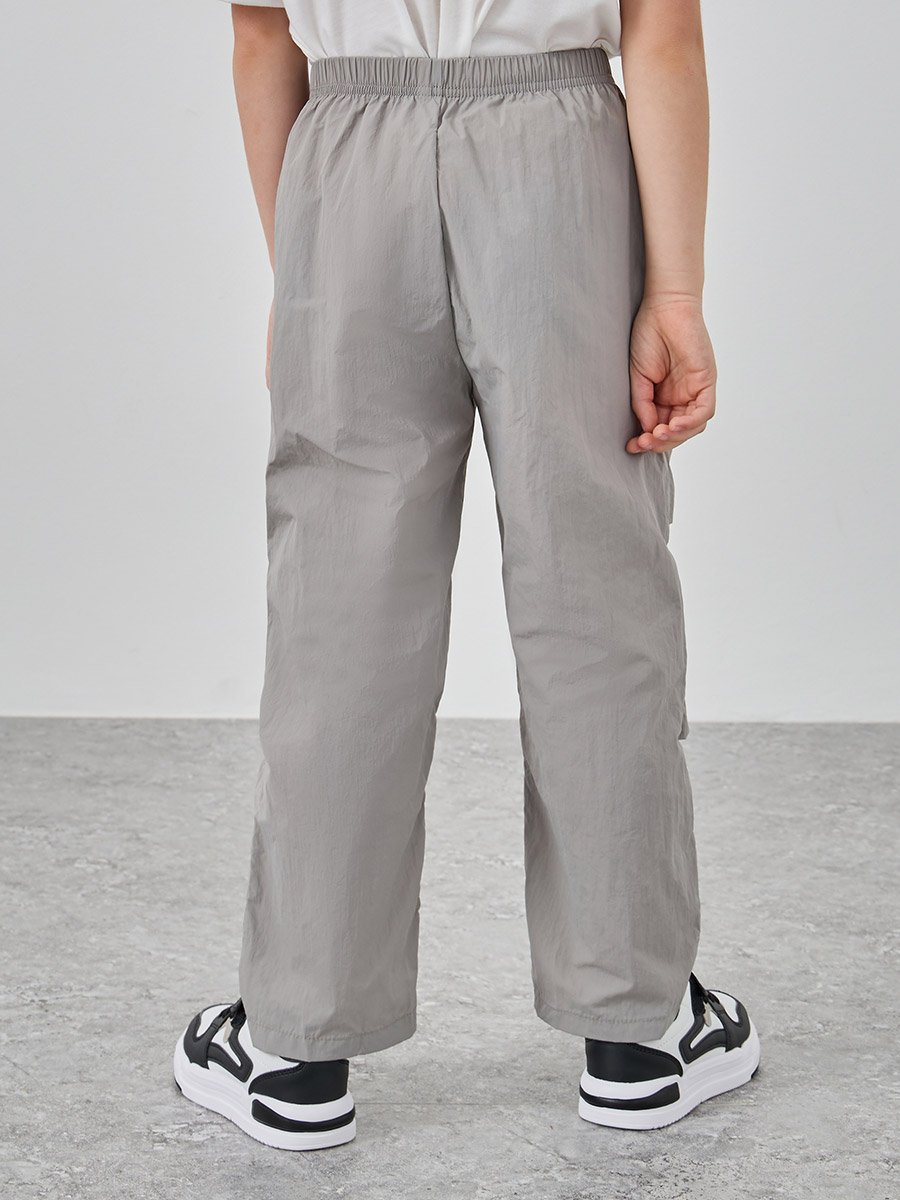 Solid Elastic Waist Pocket Detail Pants