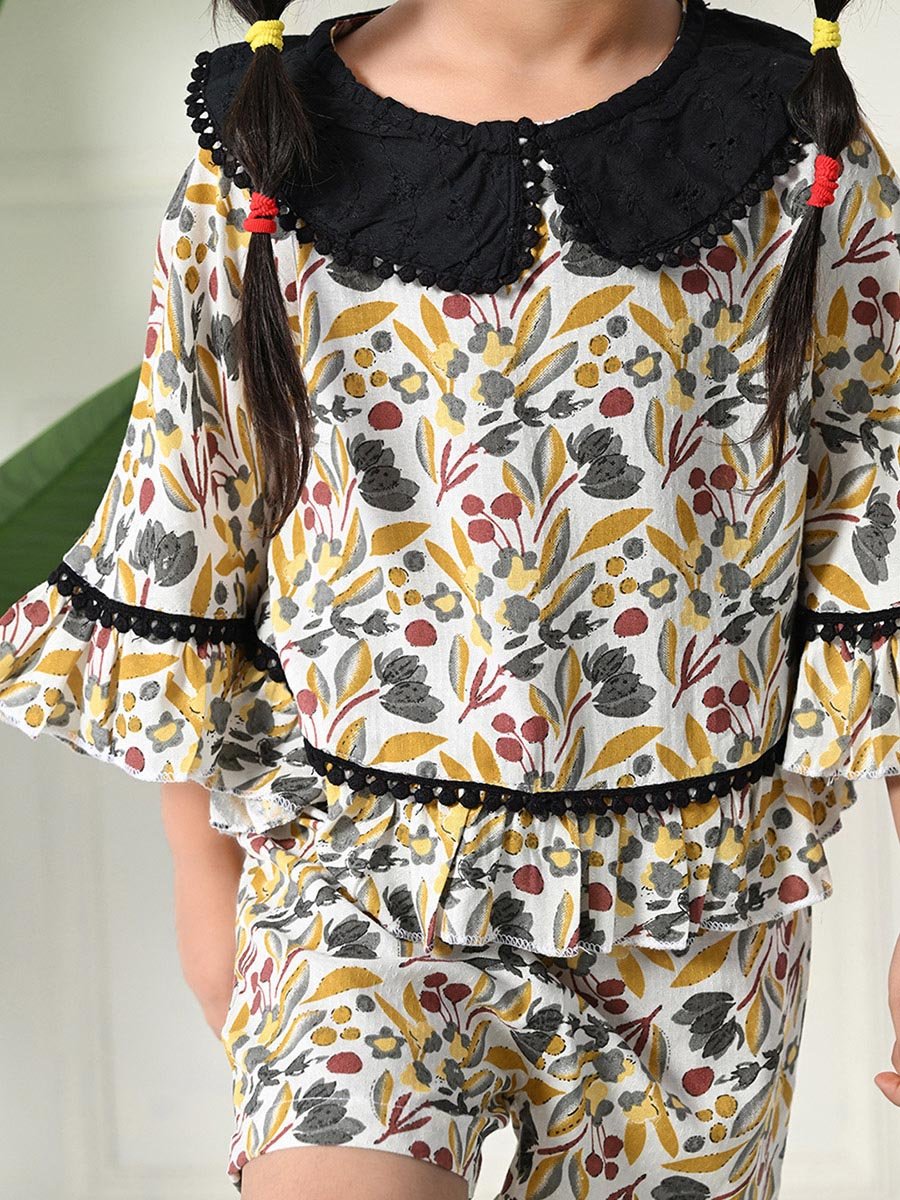 Printed Ruffled Hem Round Neck Top and Shorts Set