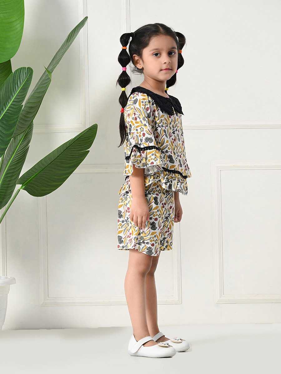 Printed Ruffled Hem Round Neck Top and Shorts Set