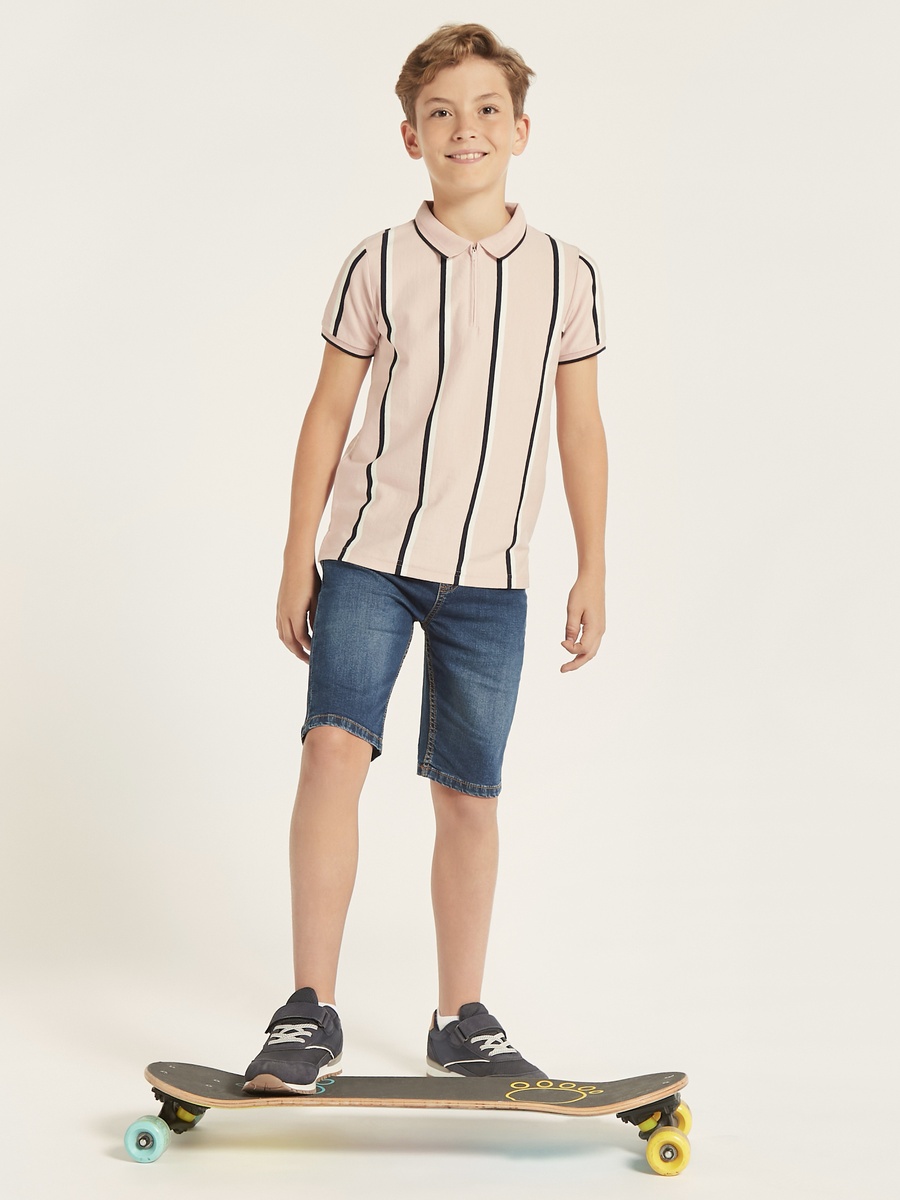 Solid Denim Shorts with Drawstring Closure and Pockets