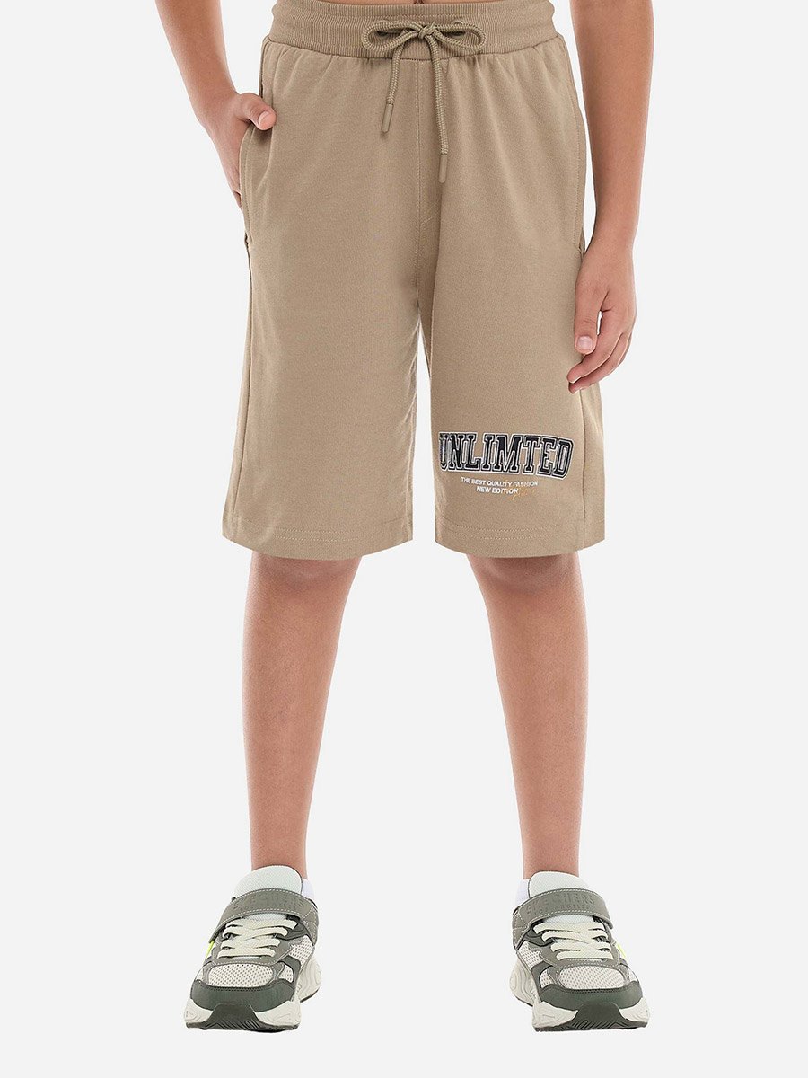 Boys Graphic Print T-Shirt and Shorts Set