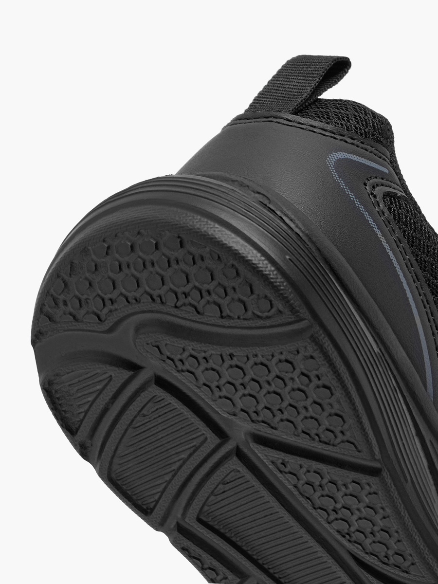 Panelled Sports Shoes with Hook and Loop Closure