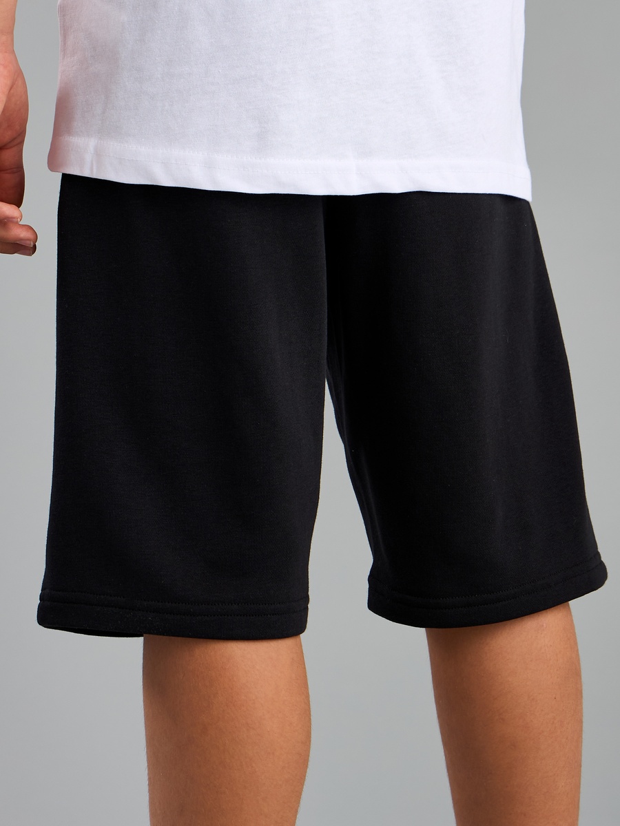 Plain Mid-Rise Shorts with Pockets