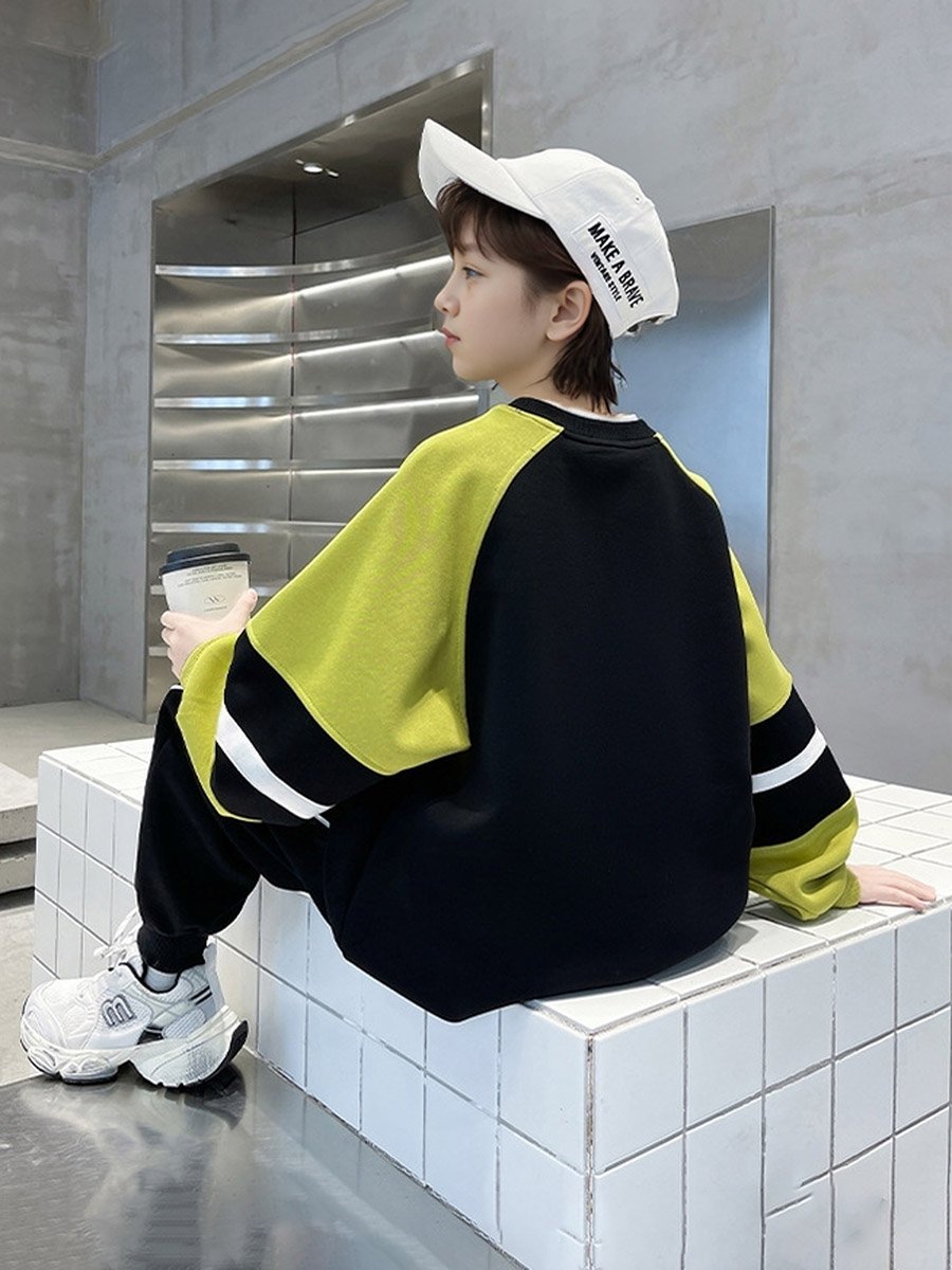 Boys Color Block Sweatshirt and Joggers Set