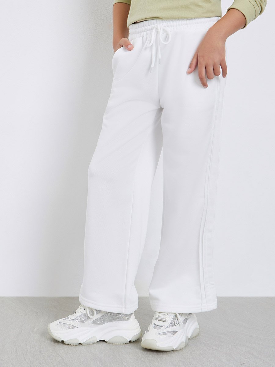 Teens Off White Solid Wide Leg Joggers with Side Pintucks