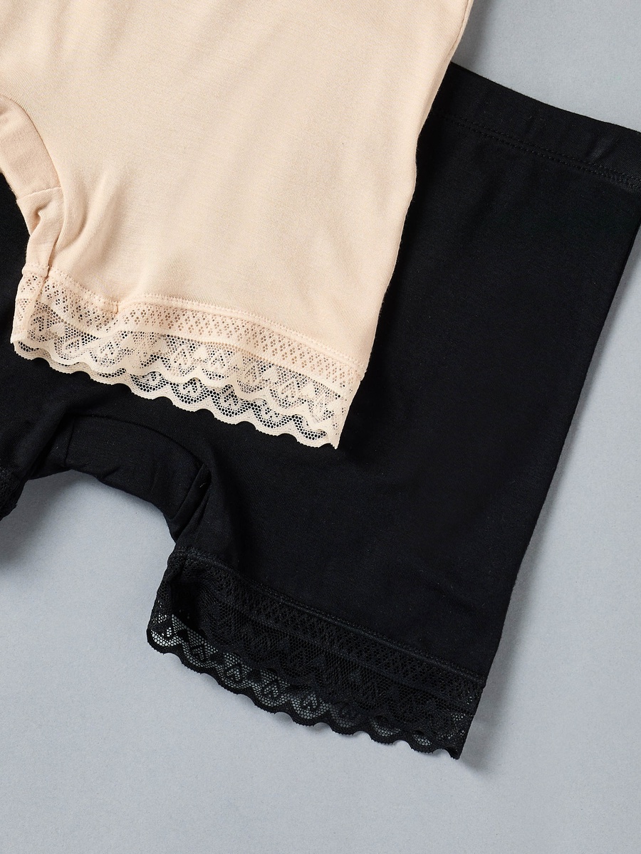 Pack of 2 - Lace Detail Short Leggings