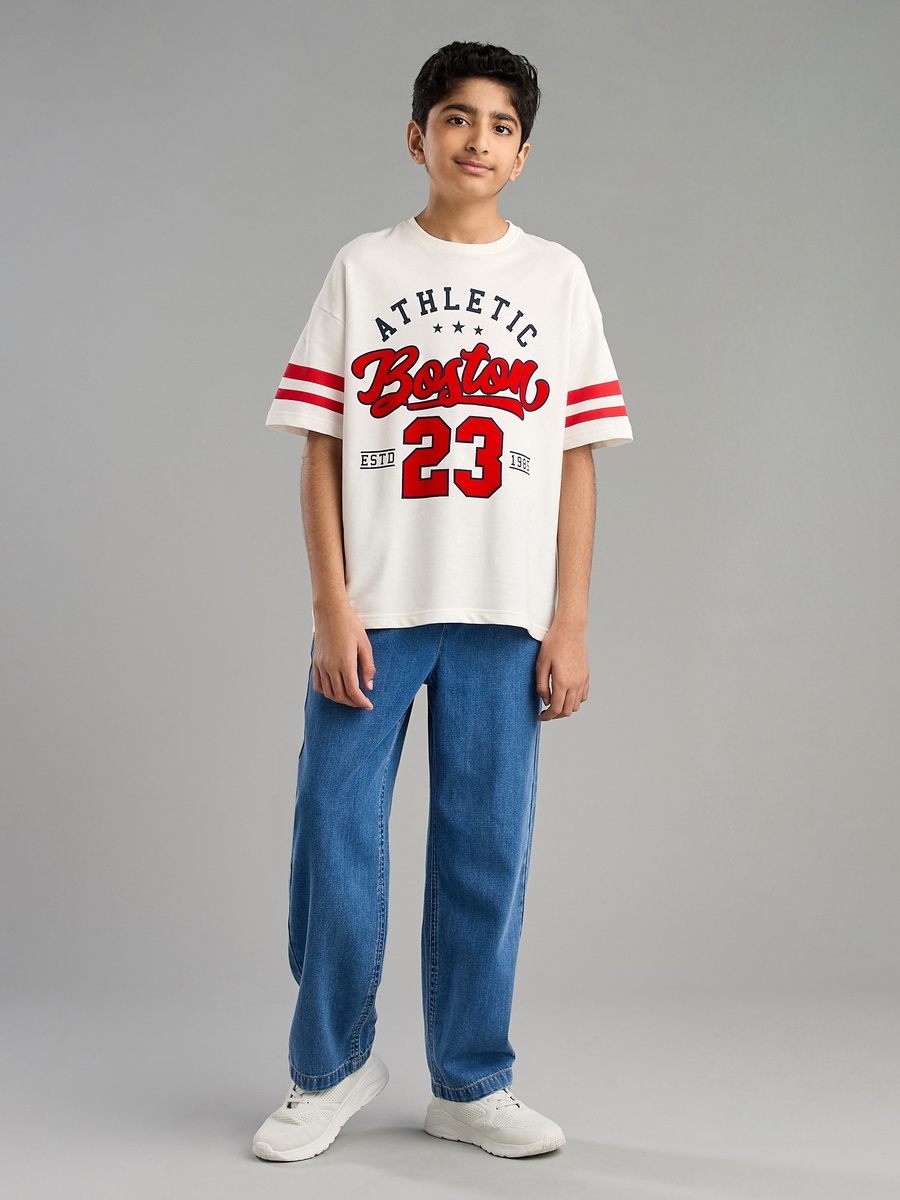 Pull-On Jeans with Pockets