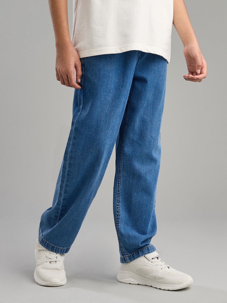 Pull-On Jeans with Pockets
