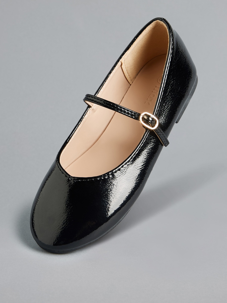 Textured Ballerina Shoes with Buckle Closure