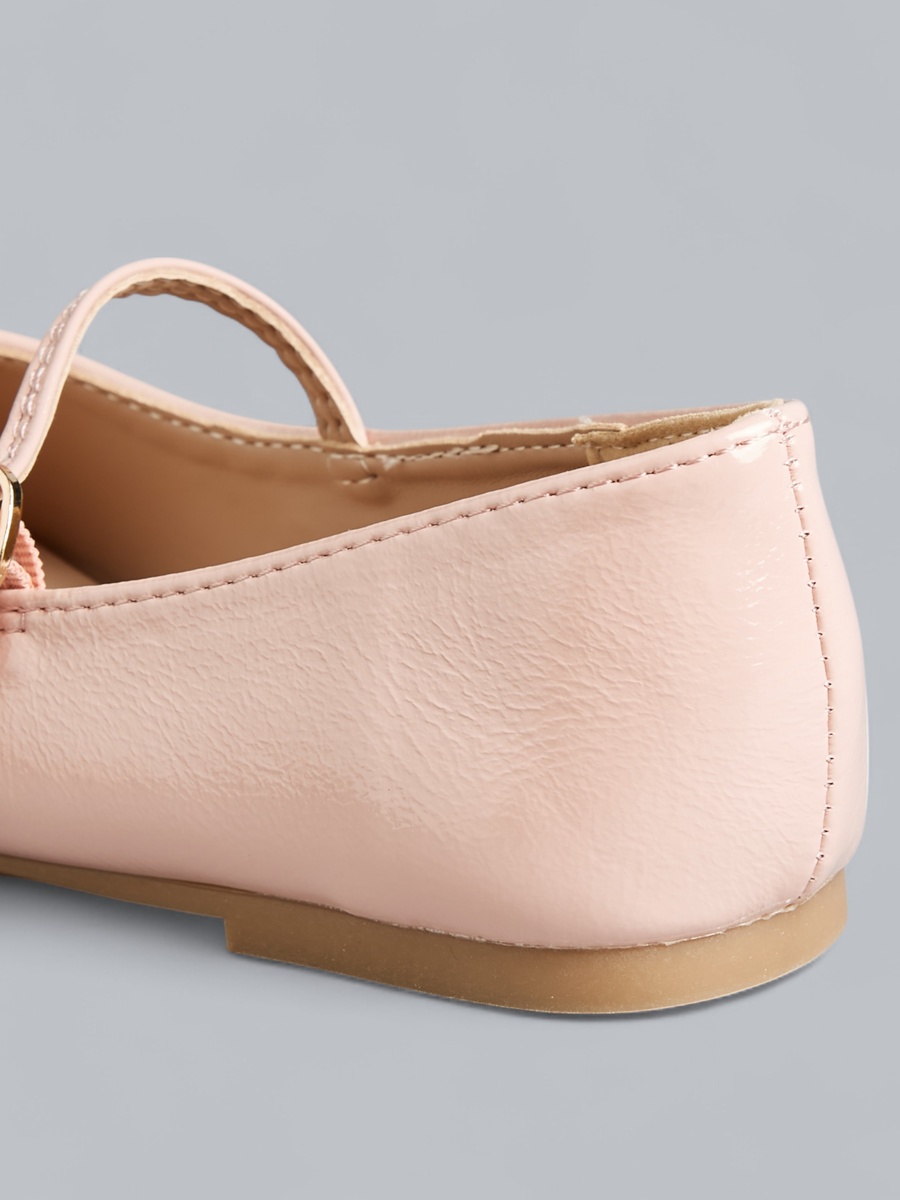 Textured Ballerina Shoes with Buckle Closure