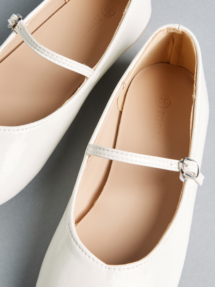 Textured Ballerina Shoes with Buckle Closure