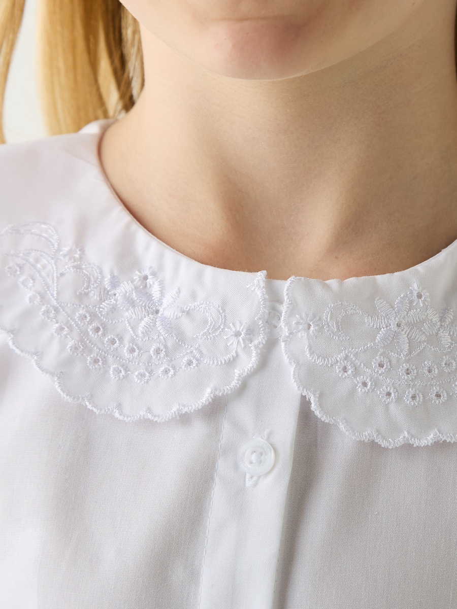 Solid Long Sleeves Shirt with Embroidered Peter Pan Collar